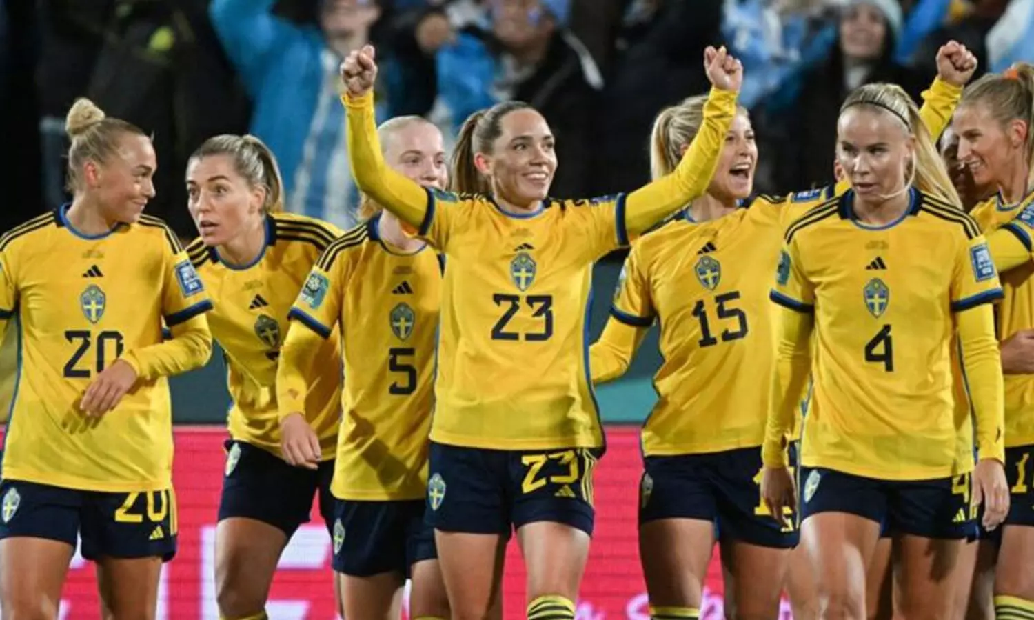 അർജന്റീനയെ എതിരാല്ലാത്ത രണ്ടു ഗോളിന് തോൽപിച്ച് സ്വീഡൻ പ്രീ ക്വാർട്ടറിൽ