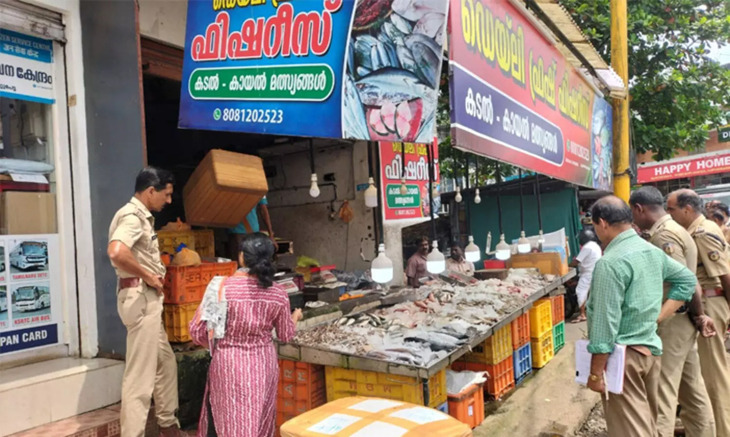 ലൈസന്‍സില്ലാത്ത 988 സ്ഥാപനങ്ങളുടെ പ്രവര്‍ത്തനം നിര്‍ത്തി വെപ്പിച്ചു