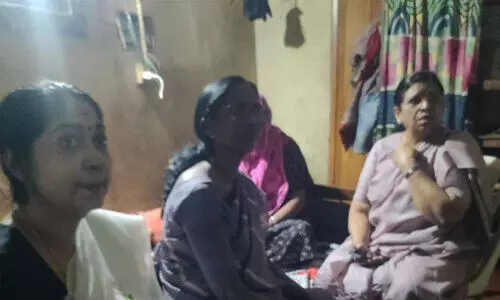 കൊല്ലപ്പെട്ട ബിഹാർ പെൺകുട്ടിയുടെ വീട് വനിത കമീഷൻ അധ്യക്ഷ സന്ദർശിച്ചു