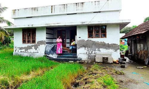 മാ​റാ​ത്ത ജീ​വി​തം; തീ​രാ​ത്ത ദു​രി​തം