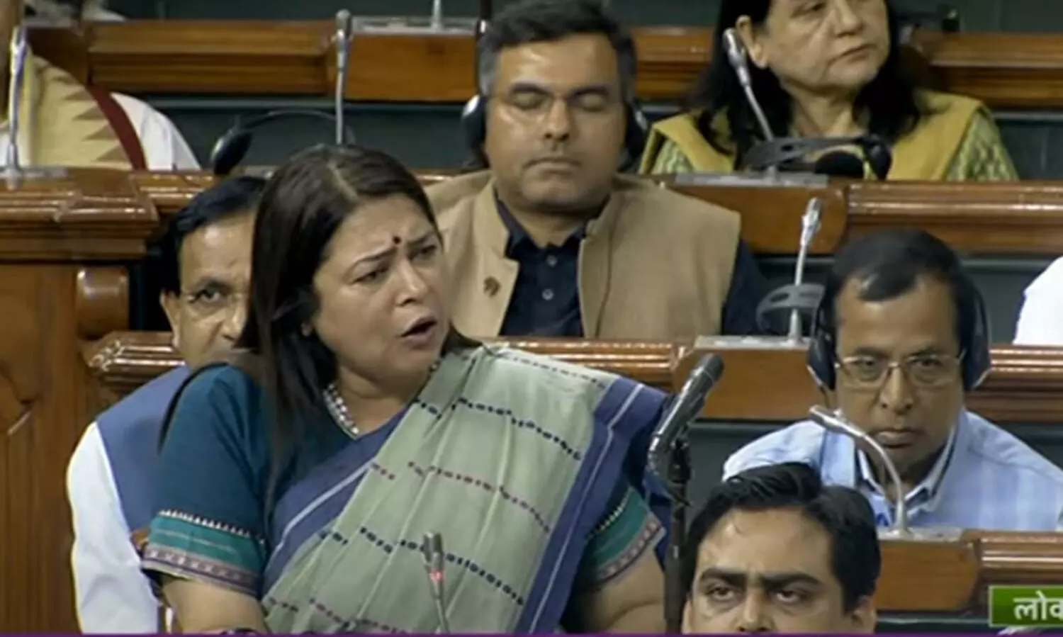 നിശബ്ദത പാലിച്ചില്ലെങ്കിൽ ഇ.ഡി നിങ്ങളുടെ വീട്ടിലെത്തും! ലോക്സഭയിൽ പ്രതിപക്ഷത്തിനുനേരെ കേന്ദ്ര മന്ത്രി -വിഡിയോ