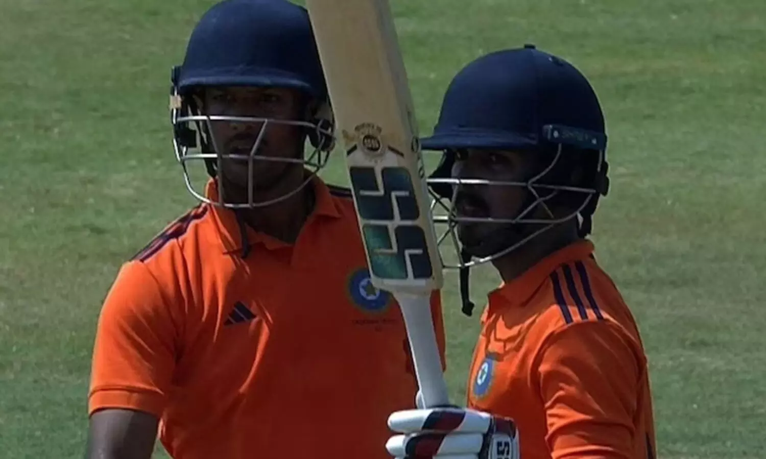 രോഹൻ കുന്നുമ്മലിന് സെഞ്ച്വറി; ദക്ഷിണ മേഖല ദേവ്ധർ ട്രോഫി ജേതാക്കൾ