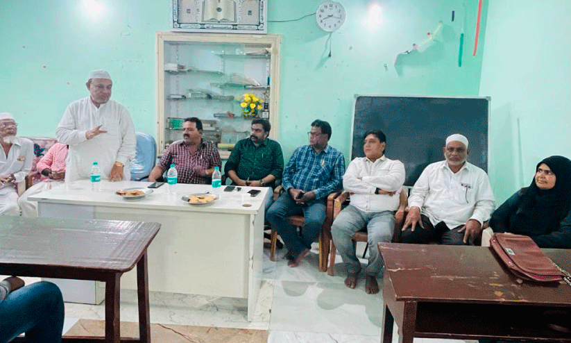 ശി​ഹാ​ബ് ത​ങ്ങ​ൾ, ഉ​മ​ർ ബാ​ഫ​ഖി ത​ങ്ങ​ൾ അ​നു​സ്മ​ര​ണം