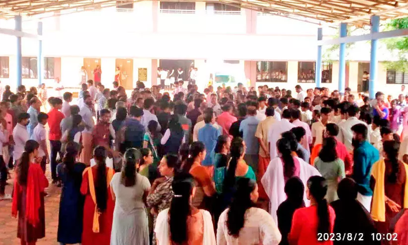 നാടിെന്റ തീരാനോവായി ആൽബിെന്റയും വീട്ടമ്മയുടെയും മരണം നാടിെന്റ തീരാനോവായി ആൽബിെന്റയും വീട്ടമ്മയുടെയും മരണം