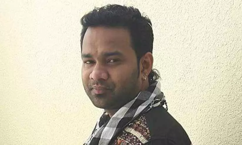 യുവാവ് വീട്ടിനകത്ത് തൂങ്ങി മരിച്ച നിലയിൽ