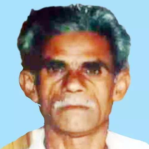 വ​യോ​ധി​ക​ൻ കു​ള​ത്തി​ൽ മ​രി​ച്ച​നി​ല​യി​ൽ