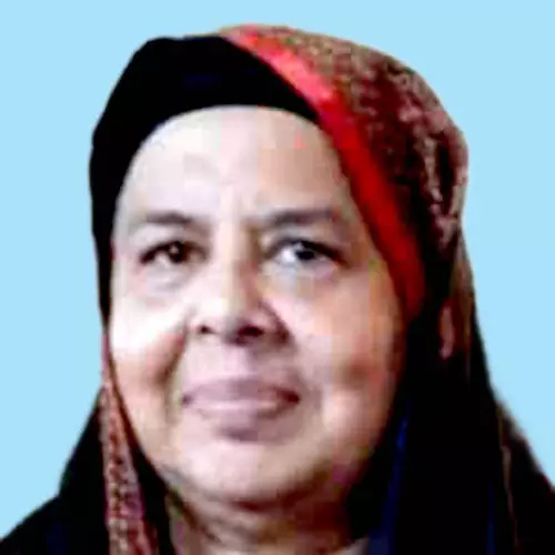 ഖ​ദീ​ജ ഹ​ജ്ജു​മ്മ