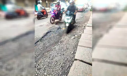 വെട്ടിക്കീറിയിട്ട് നിങ്ങൾ എവിടെപ്പോയി ?