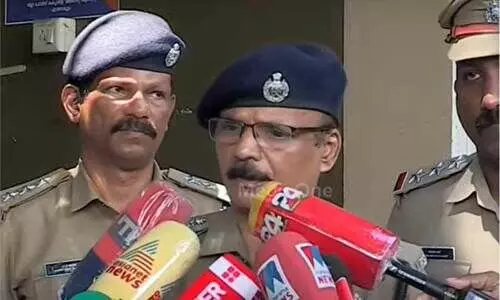 കർണാടക പൊലീസുകാർ പണം തട്ടിയത് ​കൊച്ചിയിലെ പണമിരട്ടിപ്പ് സംഘത്തിൽ നിന്ന്; 3.95 ലക്ഷം രൂപ കണ്ടെടുത്തു -കൊച്ചി ഡി.സി.പി