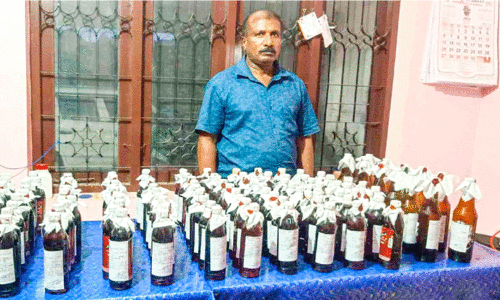 വീട് കേന്ദ്രീകരിച്ച് മിനി ബാർ; പ്രതി അറസ്റ്റിൽ