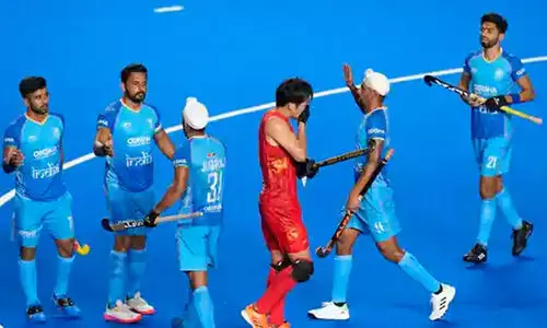 ഏഷ്യൻ ചാമ്പ്യൻസ് ട്രോഫിയിൽ ഇന്ത്യക്ക് ജയത്തുടക്കം; ചൈനയെ തകർത്തത് രണ്ടിനെതിരെ ഏഴു ഗോളിന് ഏഷ്യൻ ചാമ്പ്യൻസ് ട്രോഫിയിൽ ഇന്ത്യക്ക് ജയത്തുടക്കം; ചൈനയെ തകർത്തത് രണ്ടിനെതിരെ ഏഴു ഗോളിന്