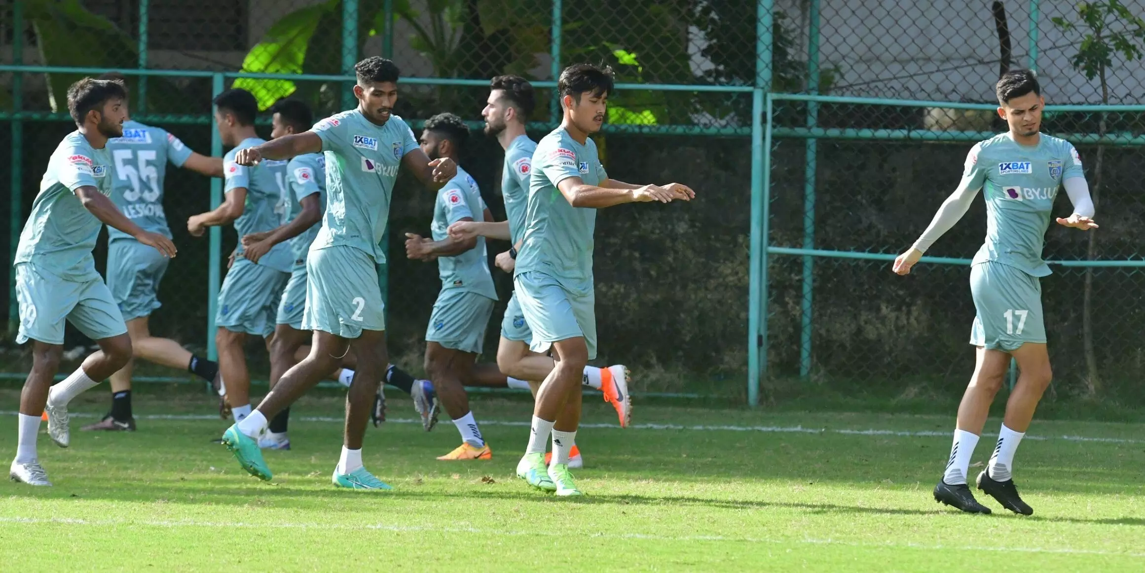 കേരള ബ്ലാസ്റ്റേഴ്സ് ടീം രണ്ടുദിവസത്തിനകം; യുവതാരങ്ങൾക്ക് മുൻഗണന കേരള ബ്ലാസ്റ്റേഴ്സ് ടീം രണ്ടുദിവസത്തിനകം; യുവതാരങ്ങൾക്ക് മുൻഗണന