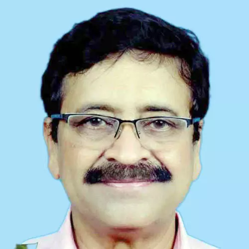 മു​ര​ളീ​ധ​ര​ന്‍ നാ​യ​ര്‍