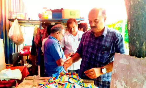 മരടിലെ പാന്‍മസാല കടകളില്‍ മിന്നല്‍ പരിശോധന