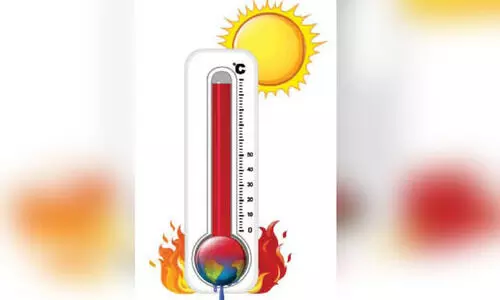 വേനൽക്കാലം അവസാന ഘട്ടത്തിലേക്ക്; ഈ മാസം കൂടി സഹിക്കണം വേനൽക്കാലം അവസാന ഘട്ടത്തിലേക്ക്; ഈ മാസം കൂടി സഹിക്കണം