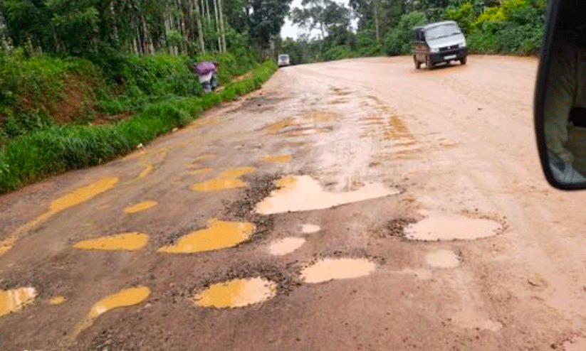 Talur-Batheri road