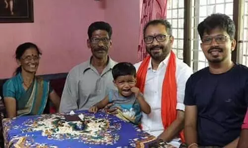 ബൂത്ത് സന്ദർശനത്തിനിടെ കെ. സുരേന്ദ്രന് വീണ് പരിക്ക്; പരിപാടികൾ റദ്ദാക്കി