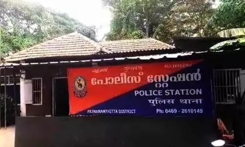 തേനി ദുര്‍മന്ത്രവാദക്കേസില്‍ ‘ചുട്ടകോഴിയെ പറപ്പിക്കുന്ന കേരള മന്ത്രവാദി’യെ ചോദ്യം ചെയ്തു