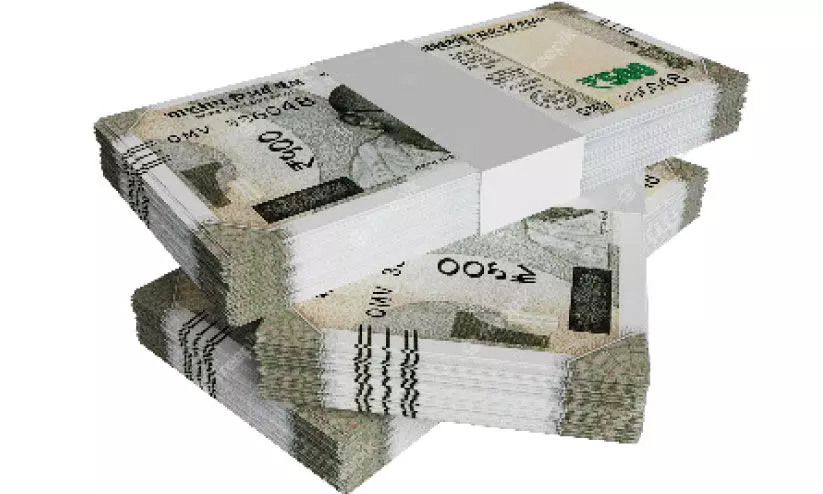 പ്രതിസന്ധി അയയാതെ ധനസ്ഥിതി; വരവ് കൂടിയിട്ടും കേരളം വലയുന്നു പ്രതിസന്ധി അയയാതെ ധനസ്ഥിതി; വരവ് കൂടിയിട്ടും കേരളം വലയുന്നു