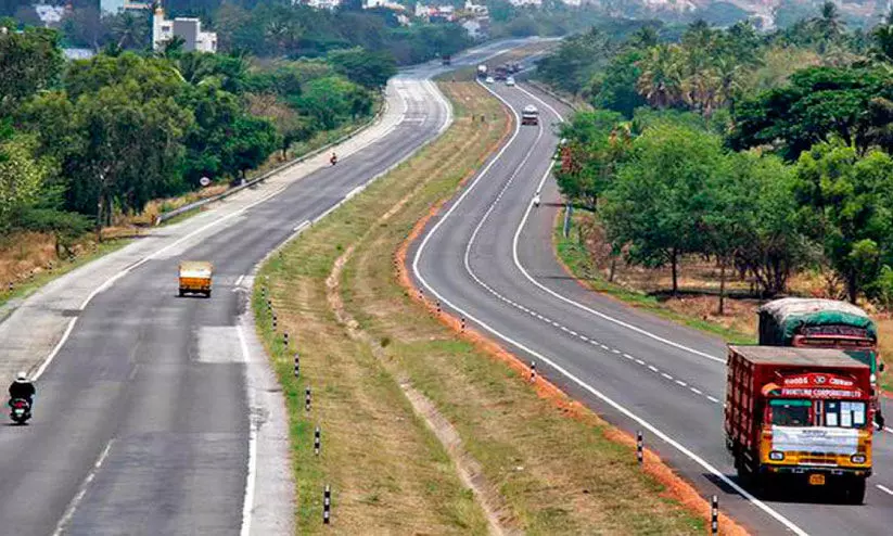 നൈസ് റോഡ് -ഇലക്ട്രോണിക് സിറ്റി, നെലമംഗല ബസ് സർവീസ് തുടങ്ങി