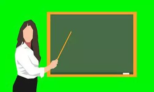 ഒഴിവുകൾ പതിനായിരത്തോളം; സ്ഥിരാധ്യാപക നിയമനനടപടി ഇഴയുന്നു