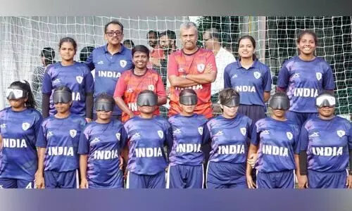 ലോക കിരീടത്തിലേക്ക് ബൂട്ട് കെട്ടാൻ ഇന്ത്യൻ വനിത ബ്ലൈൻഡ് ഫുട്ബാൾ ടീം ലോക കിരീടത്തിലേക്ക് ബൂട്ട് കെട്ടാൻ ഇന്ത്യൻ വനിത ബ്ലൈൻഡ് ഫുട്ബാൾ ടീം