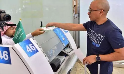 സൗദി ഓൺ അറൈവൽ വിസിറ്റ് വിസ എട്ട് രാജ്യങ്ങളിലെ പൗരന്മാർക്ക് കൂടി; ഇന്ത്യയില്ല