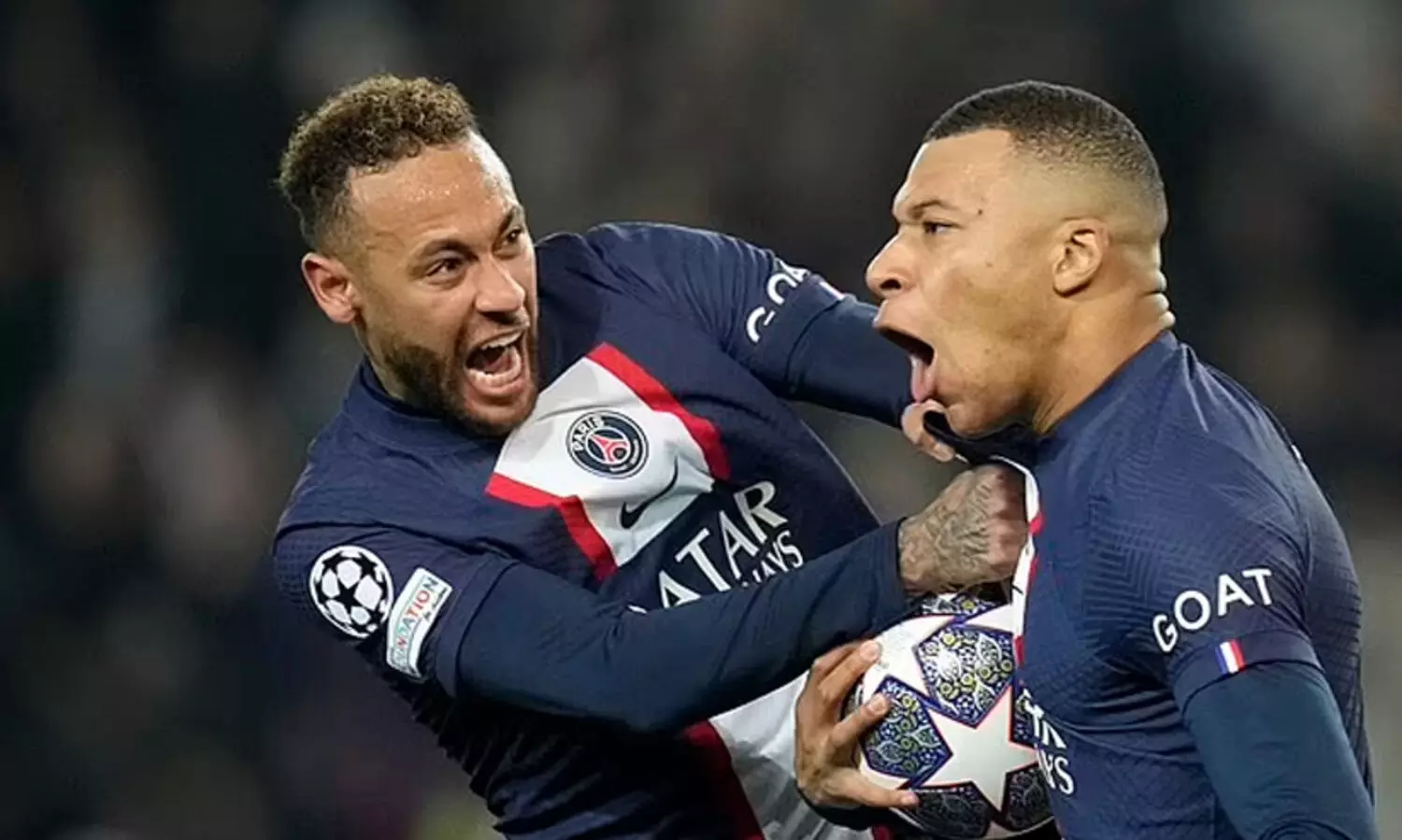 സൂപ്പർതാരത്തെ ഒഴിവാക്കാൻ പി.എസ്.ജി! സ്റ്റേഡിയത്തിൽനിന്ന് പോസ്റ്റർ മാറ്റി; ജഴ്സി വിൽപനയും നിർത്തിവെച്ചു