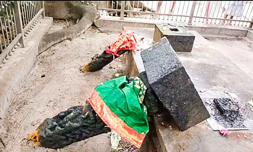 ക്ഷേത്രവിഗ്രഹം അടിച്ചുതകർത്തു: പ്രതിയെ നാട്ടുകാർ പൊലീസിന് കൈമാറി