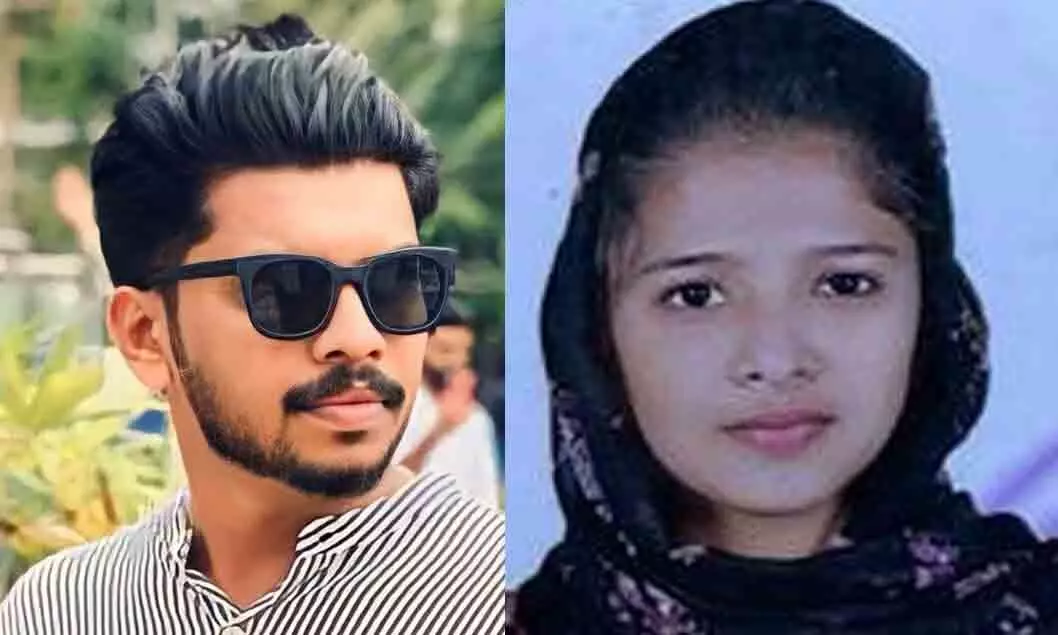 ബസും സ്കൂട്ടറും കൂട്ടിയിടിച്ച് വിദ്യാർഥിനിയടക്കം രണ്ടുപേർക്ക് ദാരുണാന്ത്യം ബസും സ്കൂട്ടറും കൂട്ടിയിടിച്ച് വിദ്യാർഥിനിയടക്കം രണ്ടുപേർക്ക് ദാരുണാന്ത്യം