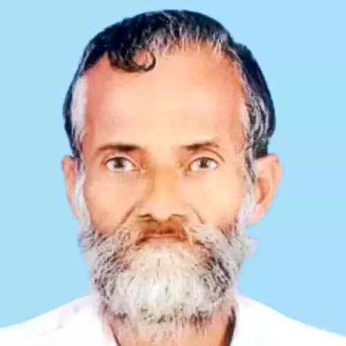 ച​ന്ദ്ര​ൻ