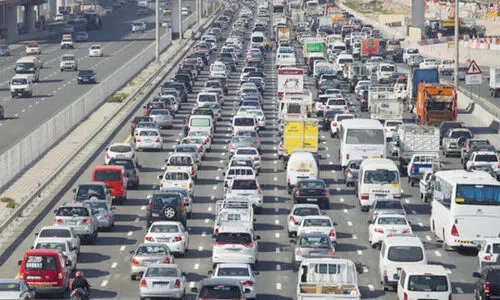 ബോ​ധ​വ​ത്​​ക​ര​ണം അ​പ​ക​ട​മ​ര​ണ​ങ്ങ​ൾ ത​ട​യാൻ ​സഹായകമായെന്ന് ​​ഖി​സൈ​സ്​ പൊ​ലീ​സ്