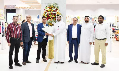 ‘സ്മാ​ർ​ട്ട്​ ബേ​ബി’ സു​യൂ​ഹ്​ മാ​ളി​ൽ തു​റ​ന്നു