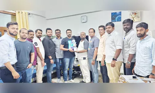 സജ്ജാദിന് യാത്രയയപ്പ് നൽകി