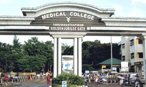 മെഡിക്കൽ കോളജ് ജീവനക്കാർക്കും വിദ്യാർഥികൾക്കും പ്രത്യേക വാഹന സ്റ്റിക്കർ