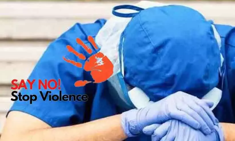 നഴ്സുമാരെ മർദിച്ചതിൽ നടപടിയില്ല; തൃശൂരിൽ ഇന്ന് പണിമുടക്ക്