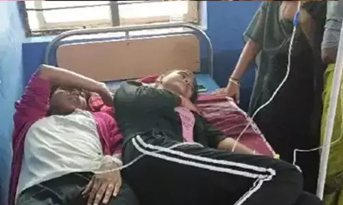 വനിത ഹോസ്റ്റലിൽ കോഴിക്കറി കഴിച്ച 32 പേർക്ക് ഭക്ഷ്യവിഷബാധ; ആശുപത്രിയിൽ പ്രവേശിപ്പിച്ചു