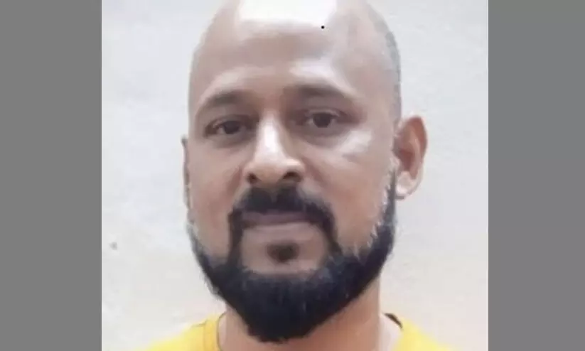 പെൺ സുഹൃത്തിനെ ലോഡ്ജിൽ വരുത്തി സ്വർണമാല മോഷ്ടിച്ചു; യുവാവ് പിടിയിൽ പെൺ സുഹൃത്തിനെ ലോഡ്ജിൽ വരുത്തി സ്വർണമാല മോഷ്ടിച്ചു; യുവാവ് പിടിയിൽ