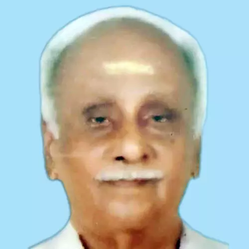 അ​ച്യു​ത​ന്‍ നാ​യ​ര്‍