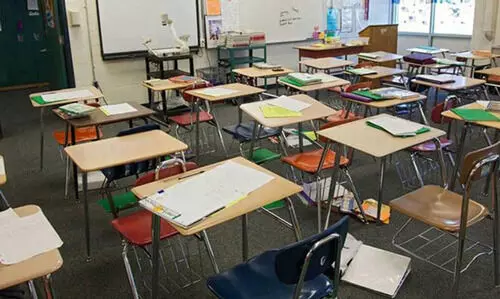 ദുബൈയിൽ സ്കൂളുകൾ 28ന്​ തുറക്കും; അ​ക്കാ​ദ​മി​ക്​ ക​ല​ണ്ട​റും അ​ധി​കൃ​ത​ർ പു​റ​ത്തി​റ​ക്കി