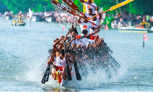 നെഹ്റുട്രോഫി വള്ളംകളിക്ക് വൻ സുരക്ഷ; 50 ബോട്ടുകൾ, രണ്ടായിരത്തിലധികം പൊലീസുകാർ നെഹ്റുട്രോഫി വള്ളംകളിക്ക് വൻ സുരക്ഷ; 50 ബോട്ടുകൾ, രണ്ടായിരത്തിലധികം പൊലീസുകാർ