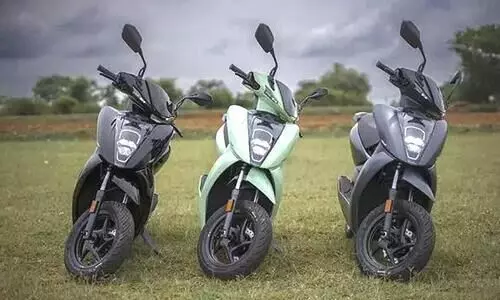 Ather launches 450S & updated 450X e-scooters in India Ather launches 450S & updated 450X e-scooters in India