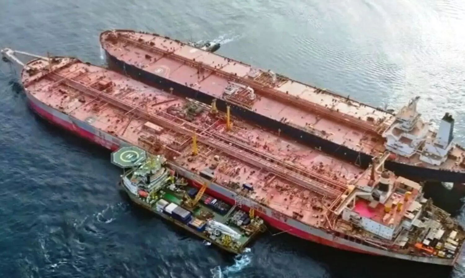 ചെങ്കടലിൽ തകരാറിലായ ‘സാഫിർ’ എണ്ണകപ്പൽ പ്രശ്​നത്തിന്​ പരിഹാരം