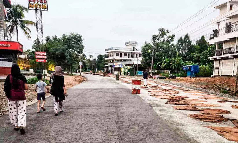 ചാലിക്കടവ് റോഡ് നിർമാണം അന്തിമഘട്ടത്തിൽ ചാലിക്കടവ് റോഡ് നിർമാണം അന്തിമഘട്ടത്തിൽ