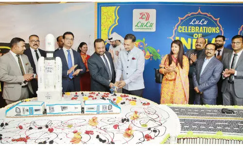 ലു​ലു ഹൈ​പ്പ​ർ​മാ​ർ​ക്ക​റ്റി​ൽ ഇ​ന്ത്യ​ൻ സ്വാ​ത​ന്ത്ര്യ​ദി​ന പ്ര​മോ​ഷ​ൻ