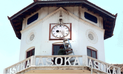 Ashoka Hospital building