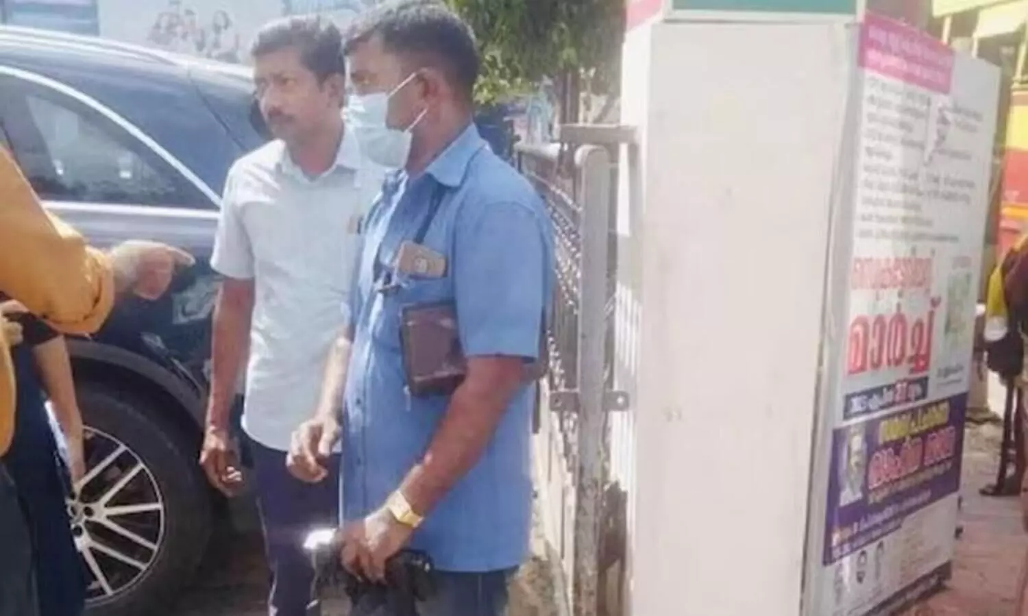 ബസ് യാത്രയ്ക്കിടെ ദേഹാസ്വാസ്ഥ്യം; യാത്രക്കാരന്​ രക്ഷകരായി ​​കെ.എസ്​.ആർ.ടി.സി കണ്ടക്ടറും ഡ്രൈവറും