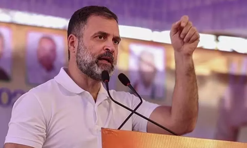 ആദിവാസികൾ ഭൂമിയുടെ യഥാർഥ അവകാശികൾ -രാഹുൽ ഗാന്ധി ആദിവാസികൾ ഭൂമിയുടെ യഥാർഥ അവകാശികൾ -രാഹുൽ ഗാന്ധി