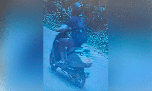 snatching again kanhangad