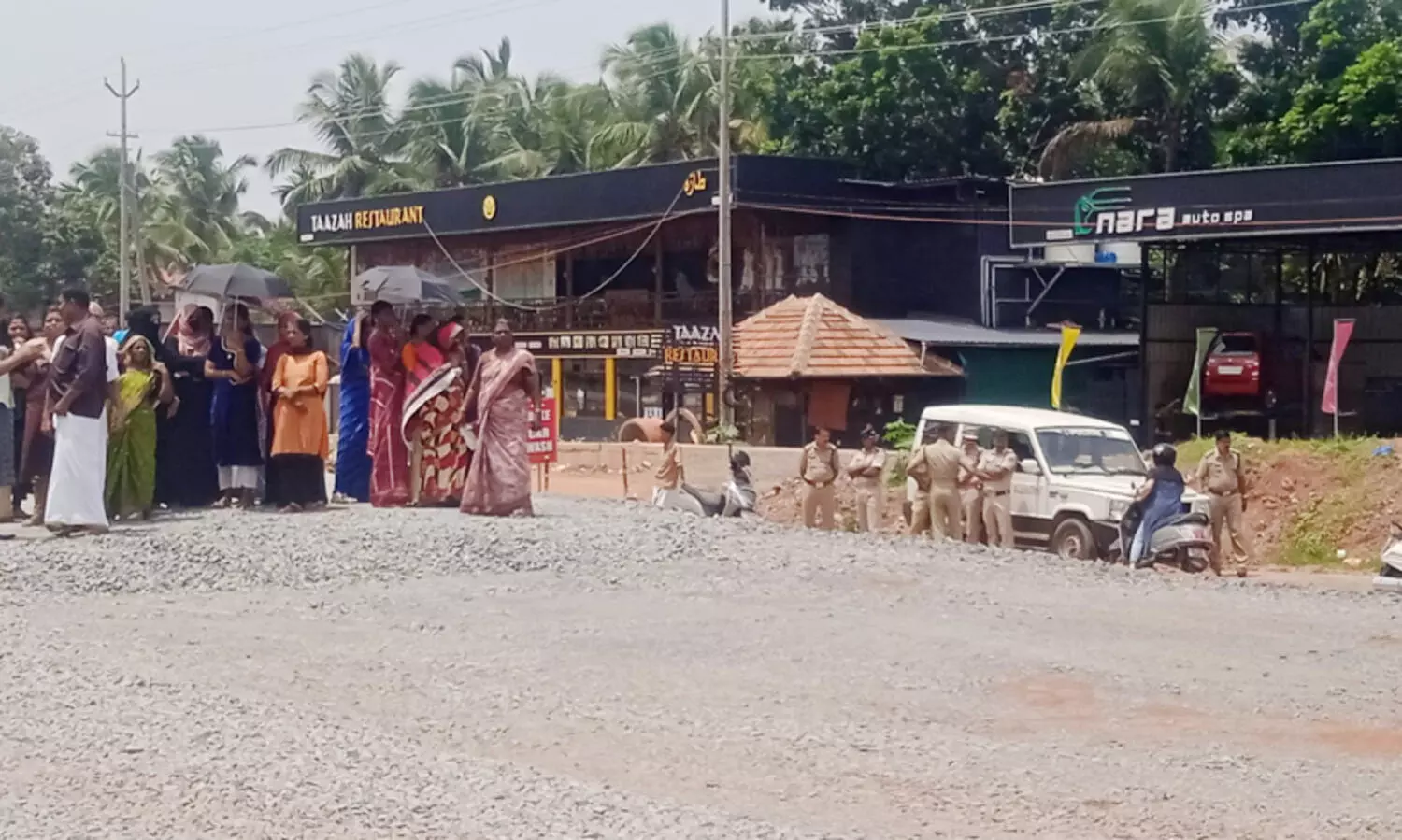 അടിപ്പാത വിഷയം വീണ്ടും പുകയുന്നു; മുഴപ്പിലങ്ങാട് മഠത്തിനും വേണമെന്ന് നാട്ടുകാർ
